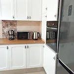 Διαμέρισμα De 3 *