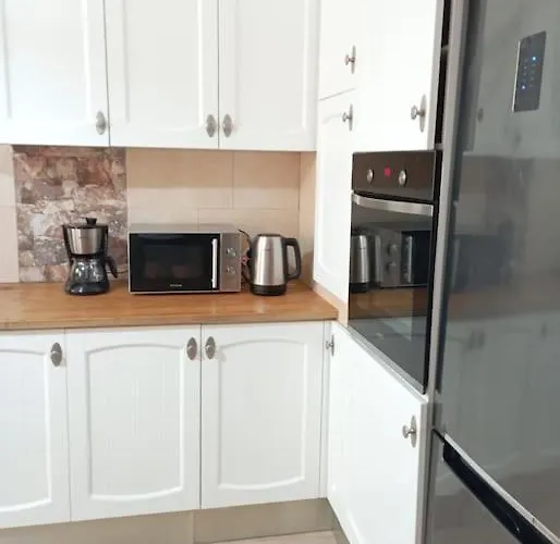 Apartman De 3 *